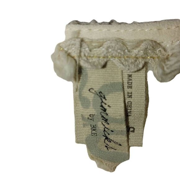 Gimmicks By BKE Women's Cream Crochet Long Bell Sleeve Blouse Top Size S - Picture 3 of 12